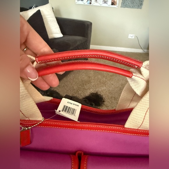 Coach twl Hampton garden tote purplish pink red nwt dust bag included - Picture 2 of 10